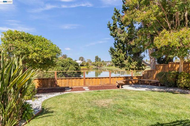 5167 Ipswich Ct, Newark, CA 94560