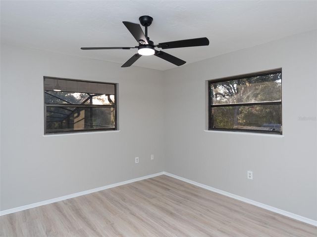 593 S MOON DRIVE, Venice, FL 34292