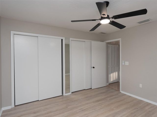 593 S MOON DRIVE, Venice, FL 34292