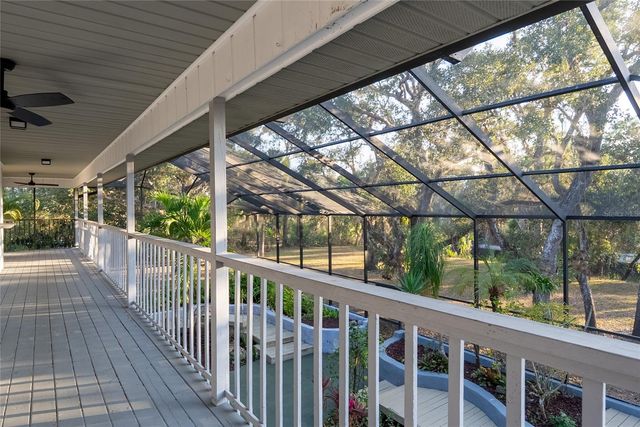 593 S MOON DRIVE, Venice, FL 34292