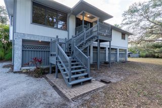 593 S MOON DRIVE, Venice, FL 34292