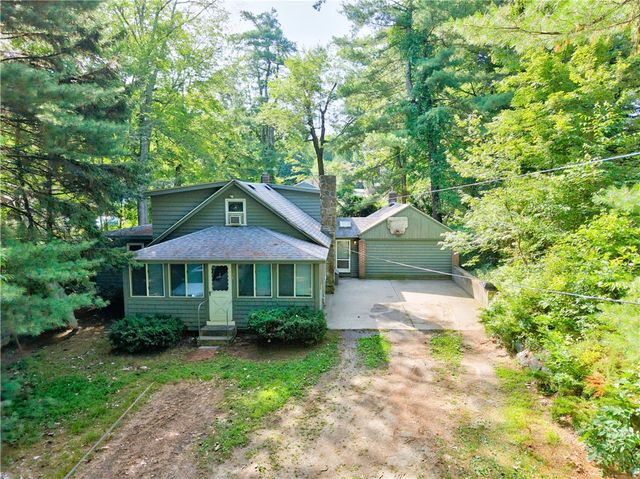 26 Tucker Street, Glocester, RI 02814