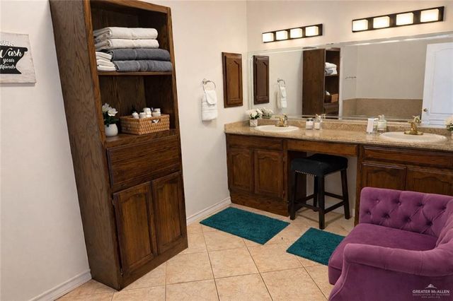 1605 Trinity Street, Mission, TX 78572