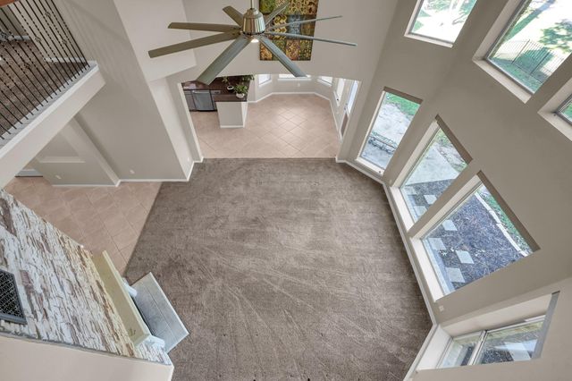 39 Laguna Road, Montgomery, TX 77356