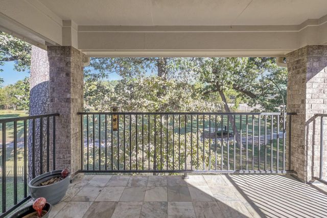 39 Laguna Road, Montgomery, TX 77356