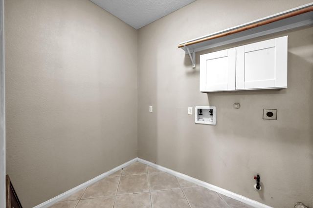 39 Laguna Road, Montgomery, TX 77356