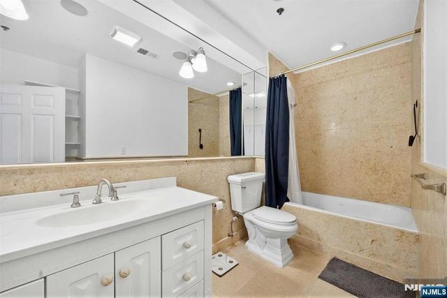64 Madison Street 5, Hoboken, NJ 07030