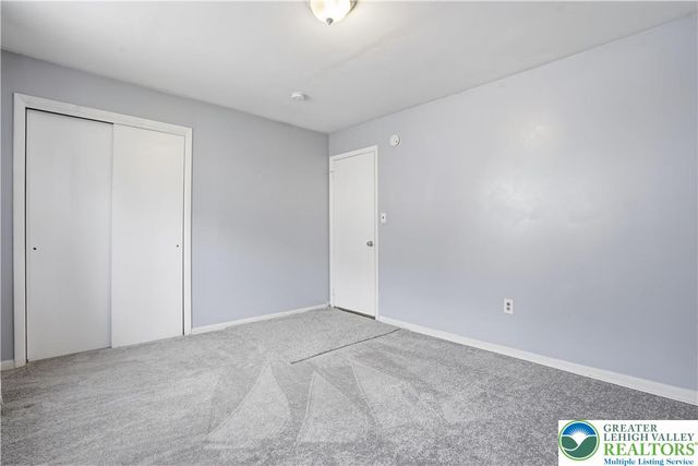 1818 East Susquehanna Street, Salisbury Twp, PA 18103