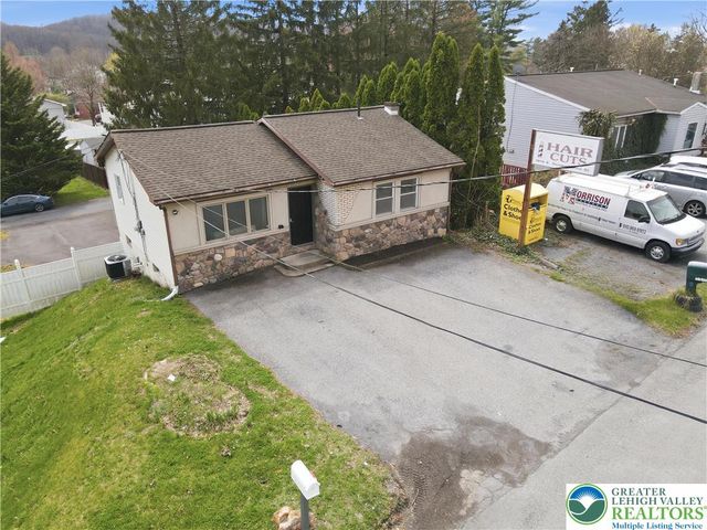1818 East Susquehanna Street, Salisbury Twp, PA 18103