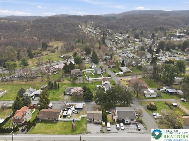 1818 East Susquehanna Street, Salisbury Twp, PA 18103