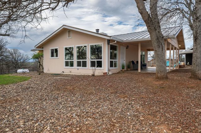 18020 Benson Road, Cottonwood, CA 96022