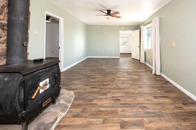 18020 Benson Road, Cottonwood, CA 96022