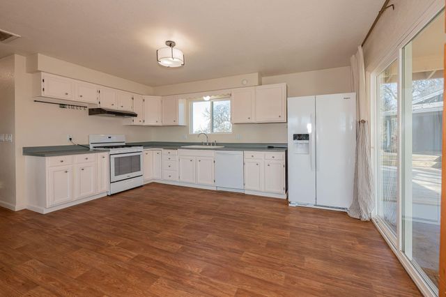 18020 Benson Road, Cottonwood, CA 96022