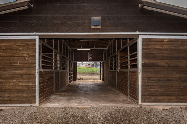 18020 Benson Road, Cottonwood, CA 96022