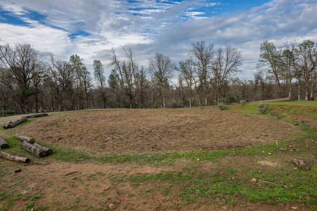 18020 Benson Road, Cottonwood, CA 96022