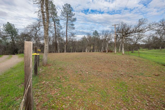 18020 Benson Road, Cottonwood, CA 96022