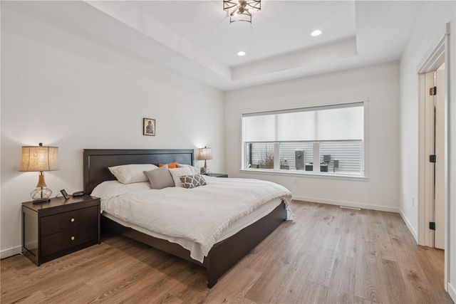 1625 Cottage Ridge Drive, Marion, IA 52302