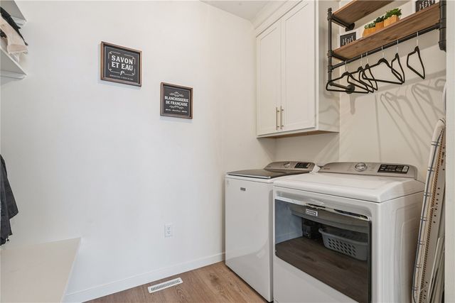 1625 Cottage Ridge Drive, Marion, IA 52302