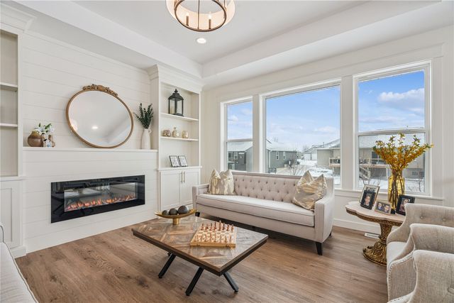 1625 Cottage Ridge Drive, Marion, IA 52302