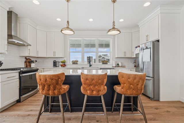 1625 Cottage Ridge Drive, Marion, IA 52302