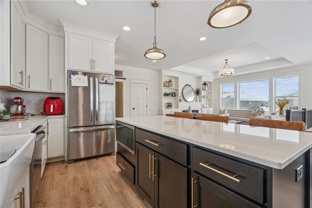 1625 Cottage Ridge Drive, Marion, IA 52302