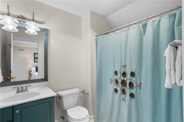 189 Wedgewood Dr, Richland, PA 15044