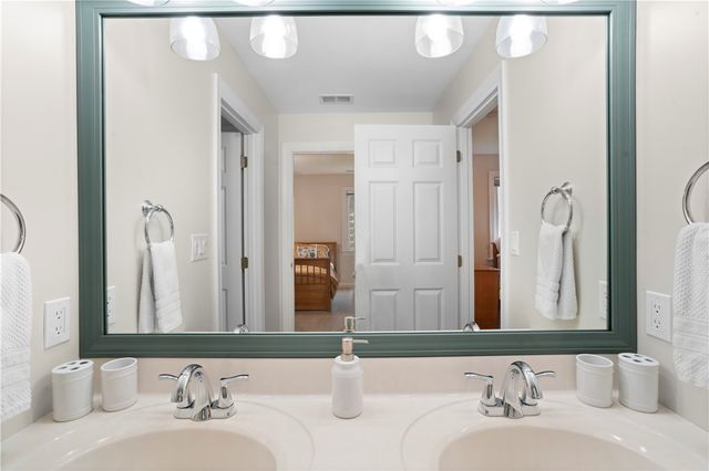 189 Wedgewood Dr, Richland, PA 15044