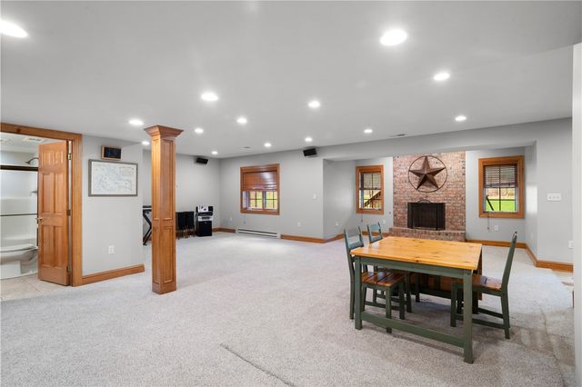 189 Wedgewood Dr, Richland, PA 15044