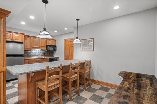 189 Wedgewood Dr, Richland, PA 15044