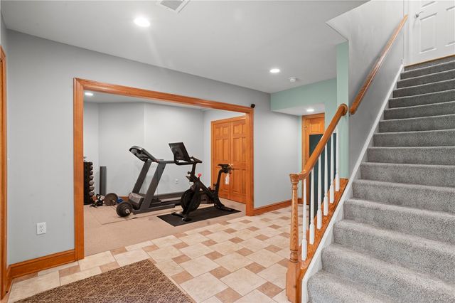 189 Wedgewood Dr, Richland, PA 15044