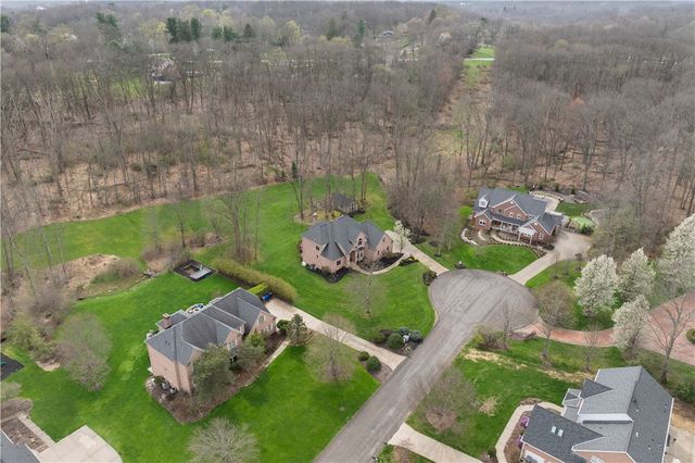 189 Wedgewood Dr, Richland, PA 15044