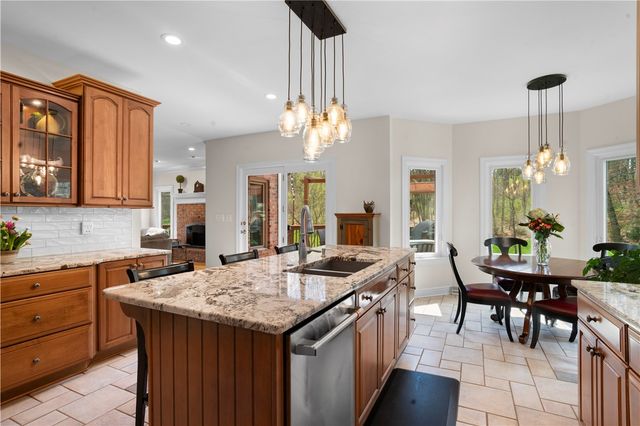189 Wedgewood Dr, Richland, PA 15044