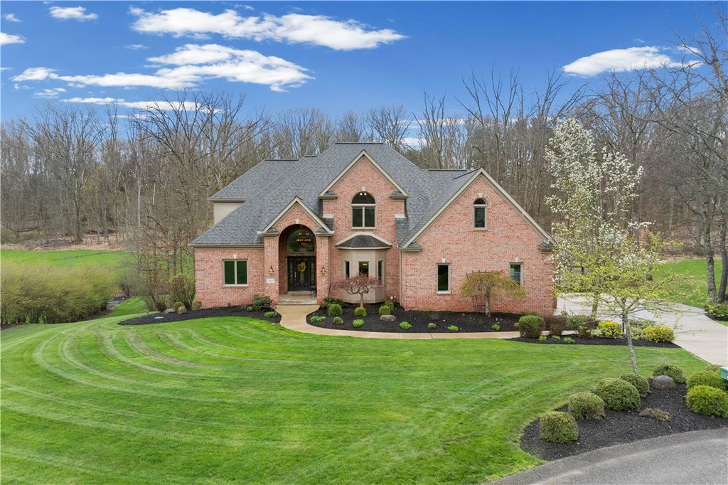 189 Wedgewood Dr, Richland, PA 15044