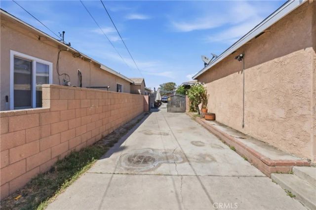 11561 Perkins Avenue, Whittier, CA 90606
