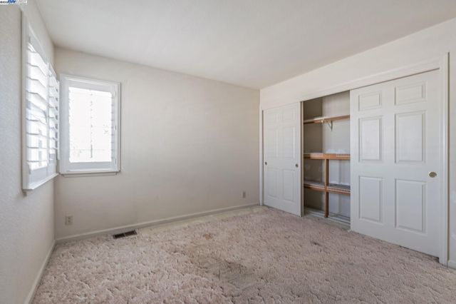 2236 Colonial Ct, Discovery Bay, CA 94505