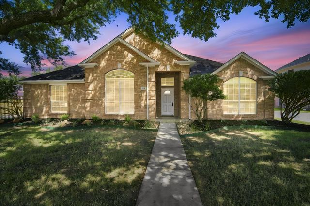 711 Coal Creek Drive, Mansfield, TX 76063