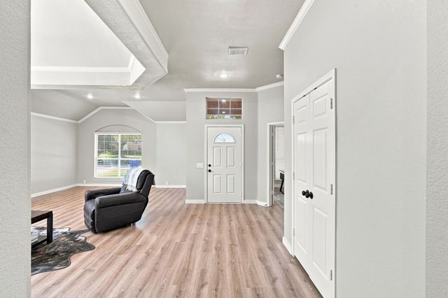 711 Coal Creek Drive, Mansfield, TX 76063