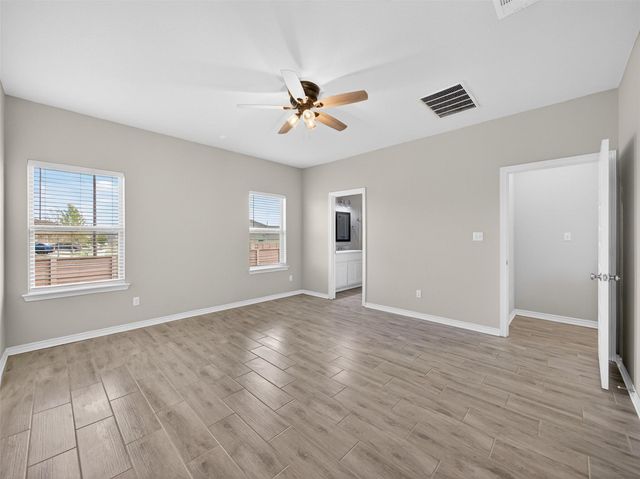 521 Rearing Mare PASS, Georgetown, TX 78626