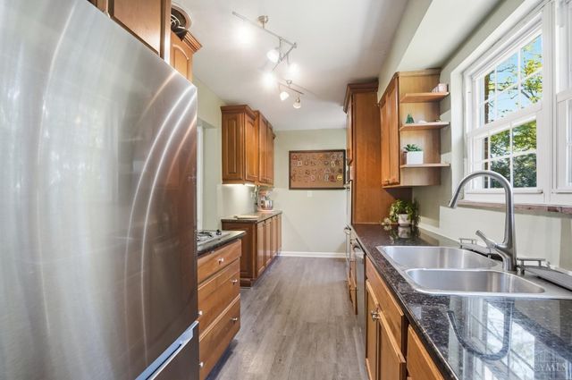 1525 Westview Court, Reading, OH 45215