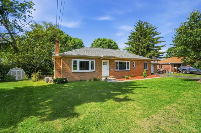 1525 Westview Court, Reading, OH 45215
