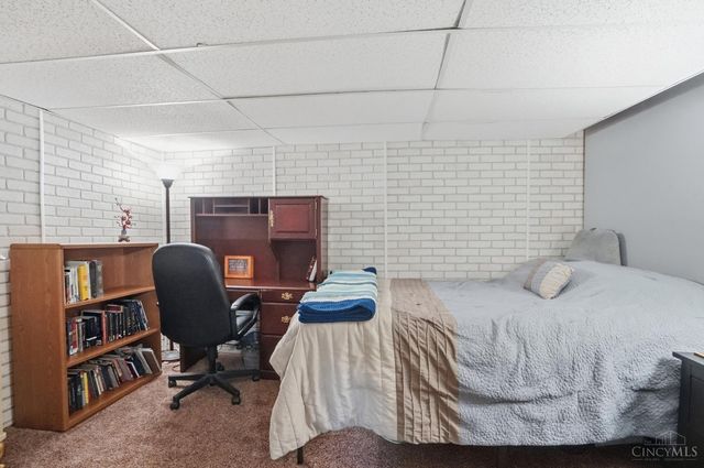 1525 Westview Court, Reading, OH 45215