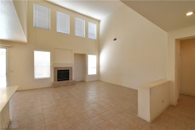 9243 Snow Flower Avenue, Las Vegas, NV 89147
