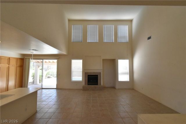 9243 Snow Flower Avenue, Las Vegas, NV 89147
