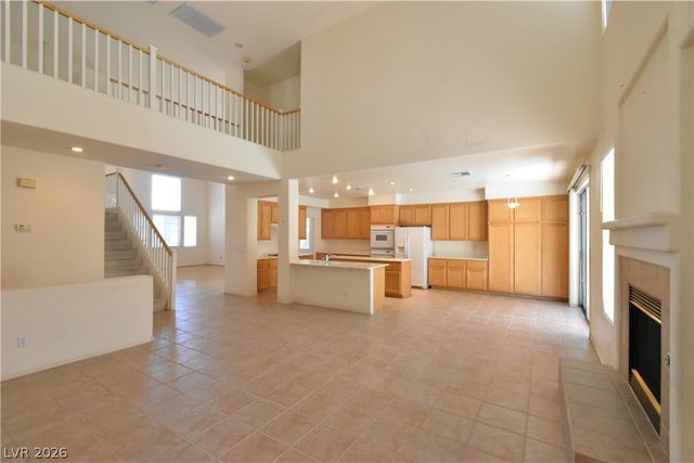 9243 Snow Flower Avenue, Las Vegas, NV 89147