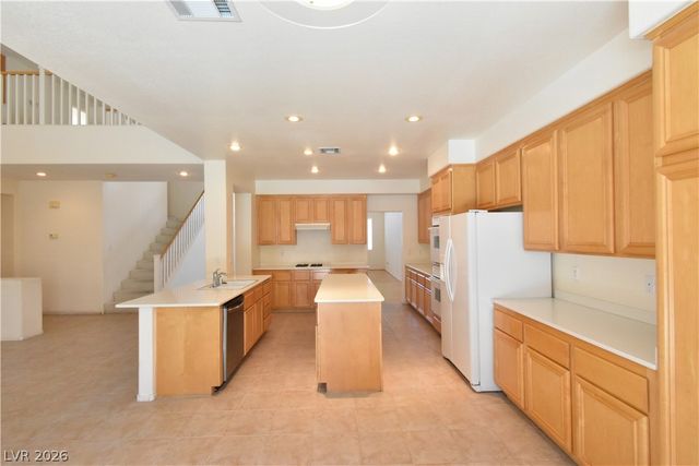 9243 Snow Flower Avenue, Las Vegas, NV 89147