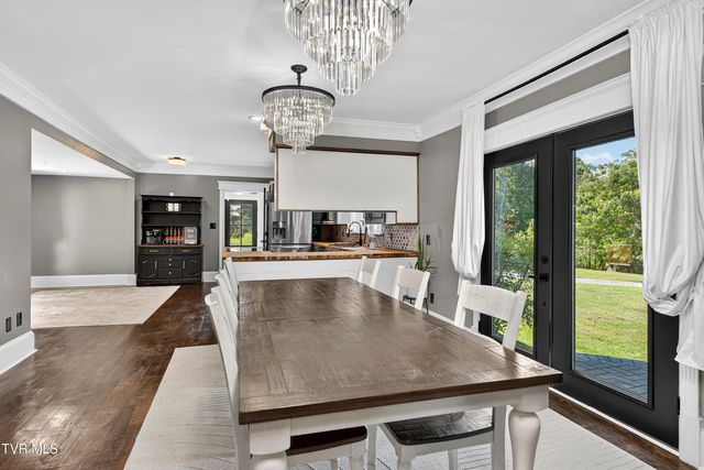 34542 Lee Highway, Glade Spring, VA 24340