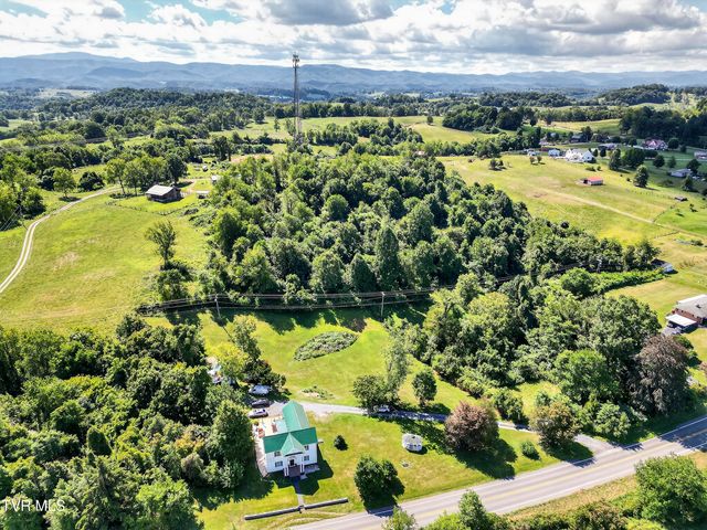 34542 Lee Highway, Glade Spring, VA 24340