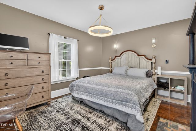 34542 Lee Highway, Glade Spring, VA 24340