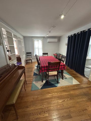 21 Acushnet Street, Naugatuck, CT 06770