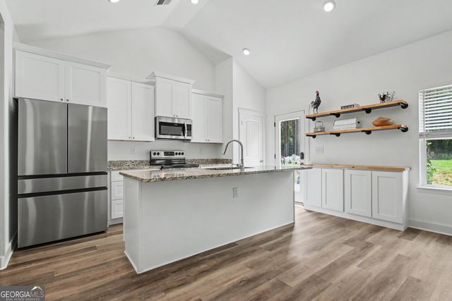 4141 Primrose Road, Grantville, GA 30220